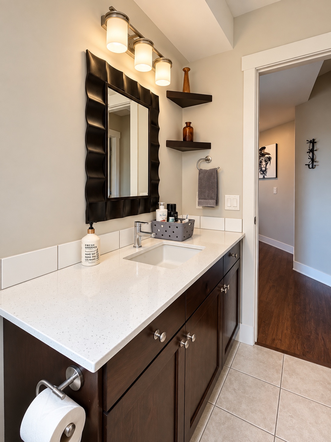 Bathroom vanity